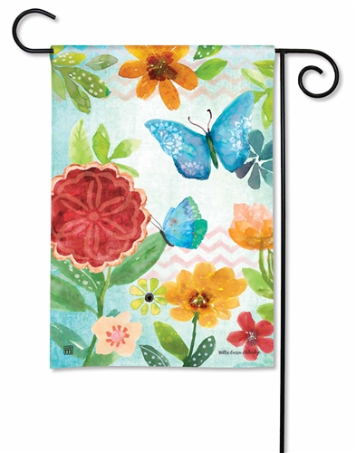 Red Medallion Bloom BreezeArt Garden Flag